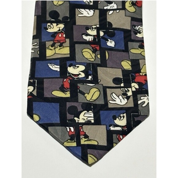 Mickey Unlimited Disney Mickey Mouse Golfing The Tie Works by Balancine Inc - Picture 5 of 7